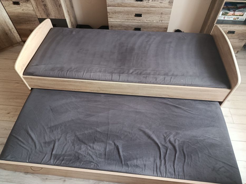 Łóżko młodzieżowe rozsuwane