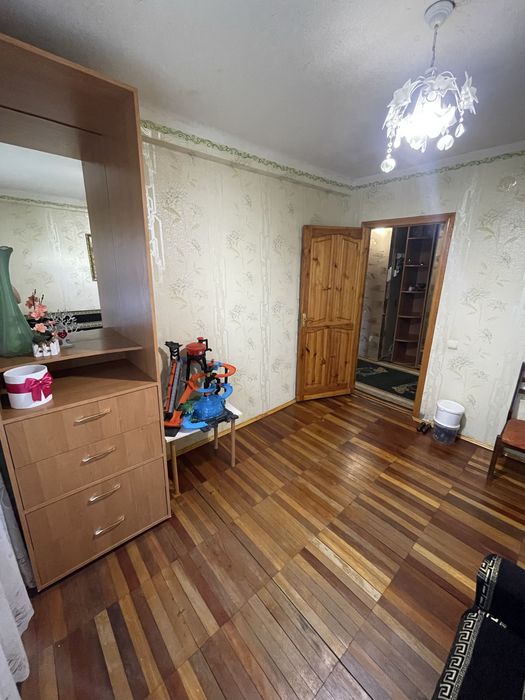 Продам 3-к квартира Осипенковский