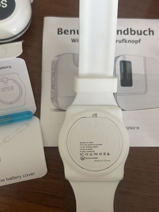 Система екстреного виклику Daytech WiFi Smart Notrufknopf