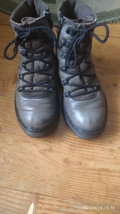 Черевики зимові,шкіряні,носилися два сезони,