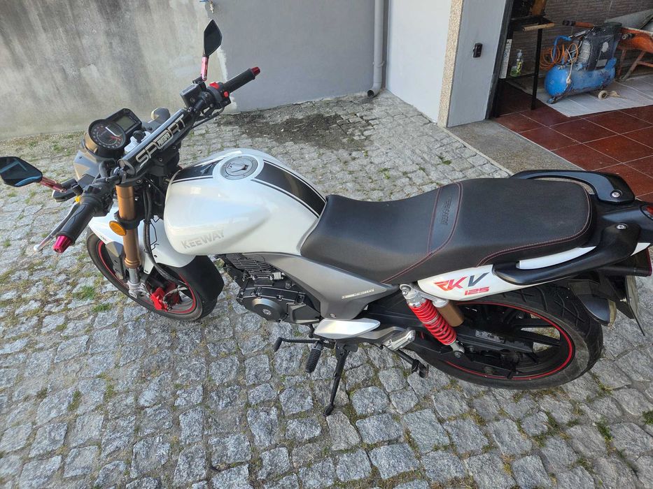 Venda keeway rkv 125