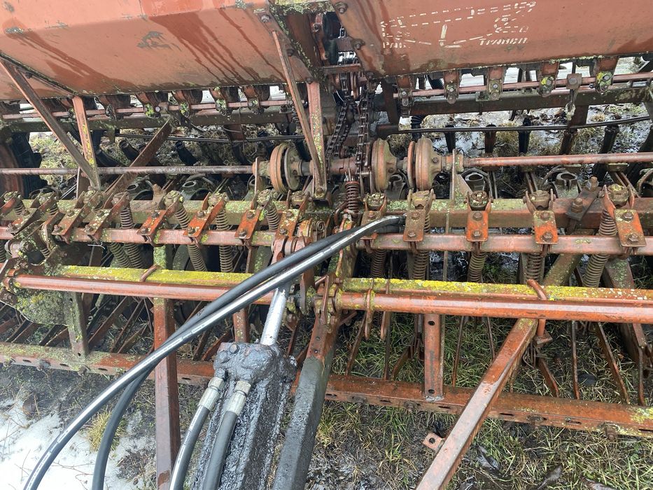 Продам сівалку СЗ-3,6 не гнила питання за тел