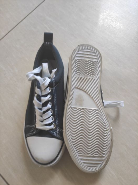 Trampki rozmiar 36