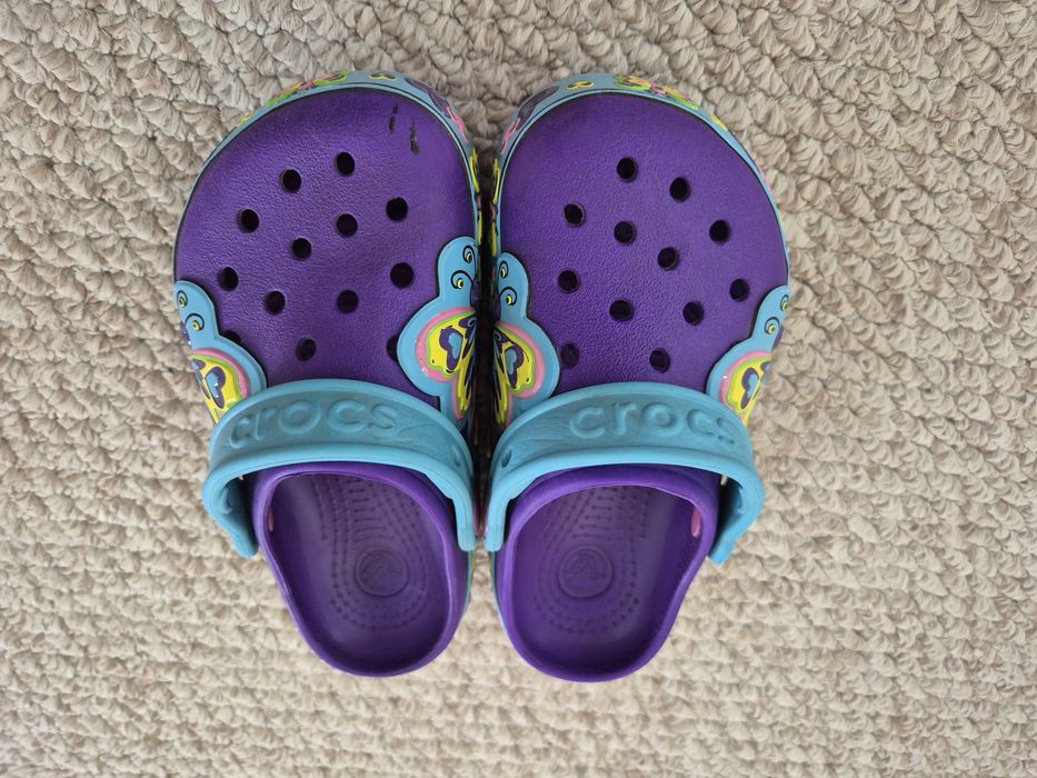 Кроксы детские      .