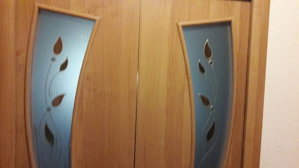 Прирезка стекла и зеркал