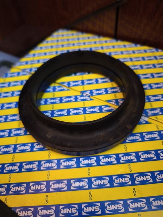 Підшипник амортизатора опорний Меган