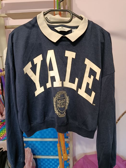 Кофта для дівчинки.