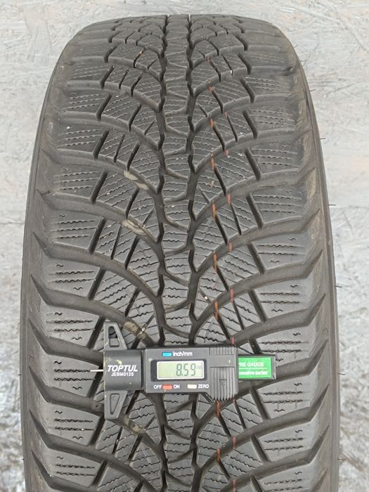 215/55R17 98V kumho WinterCraft WP71