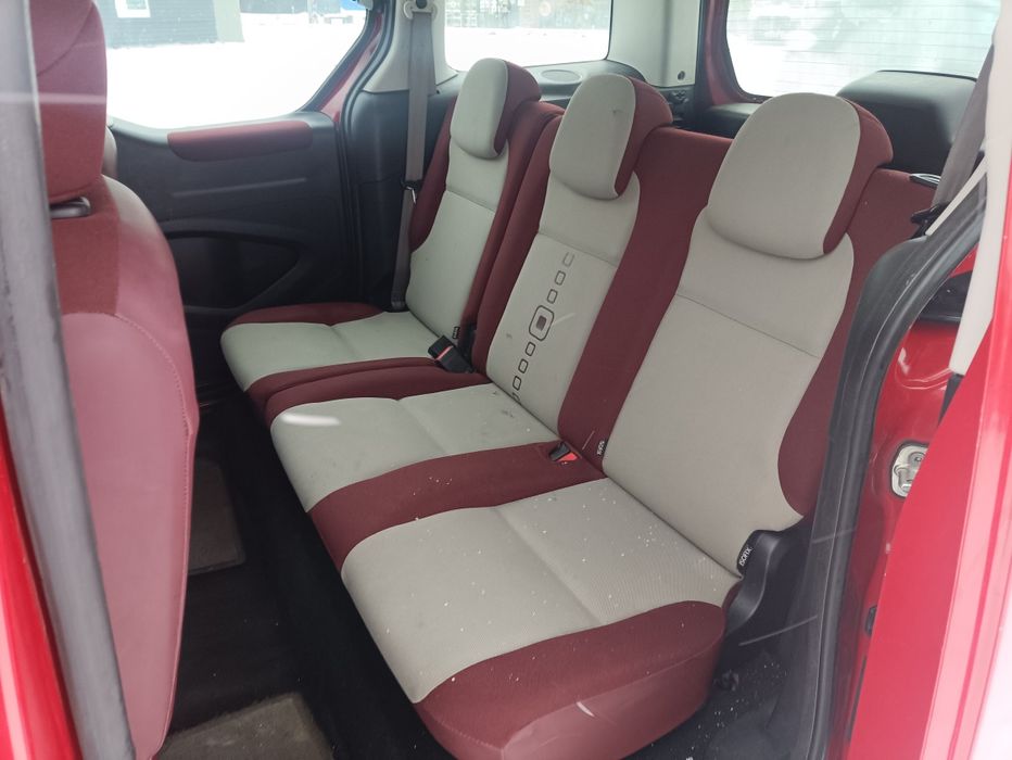 Citroen Berlingo 2011 год 1.7 Турбо Дизель!!