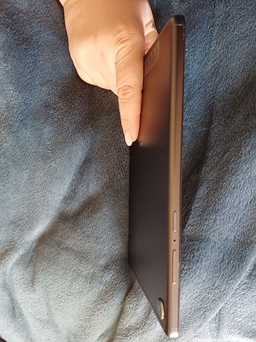 Планшет Lenovo Tab M8 (б/у)