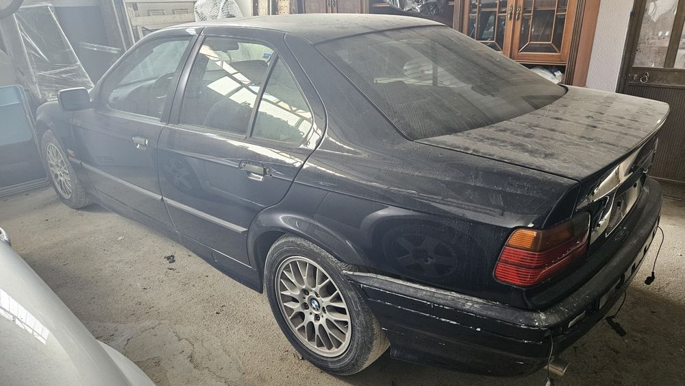 BMW 318is 1.9 1996 e36