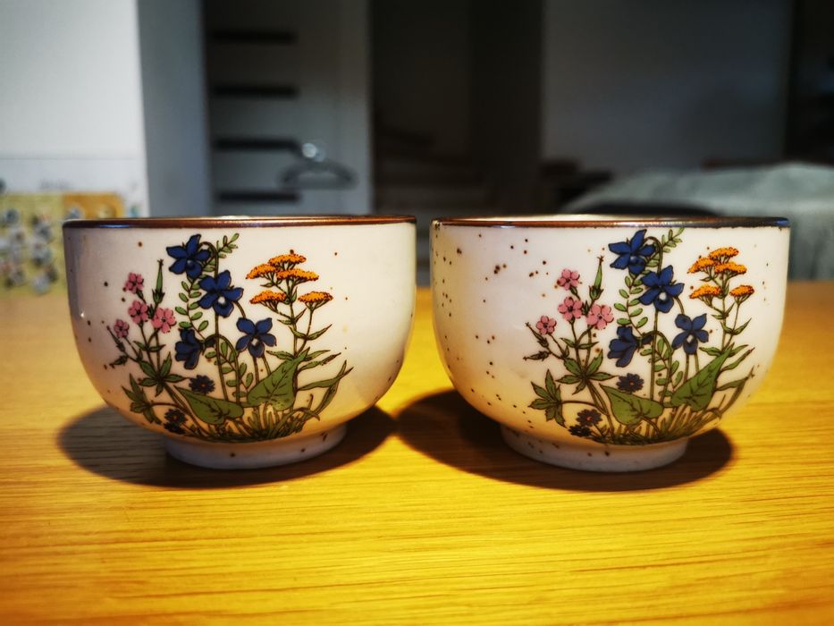 dwie piękne stare FILIŻANKI ceramiczne lata 60 retro prl