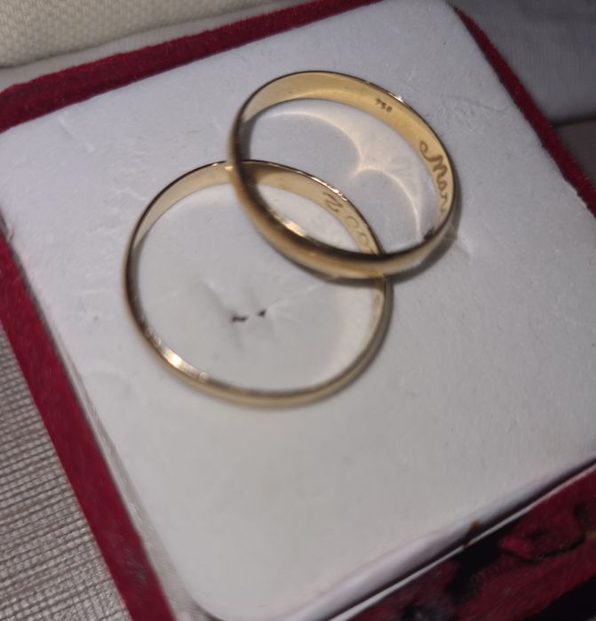 Par de Alianças em ouro amarelo 18 k