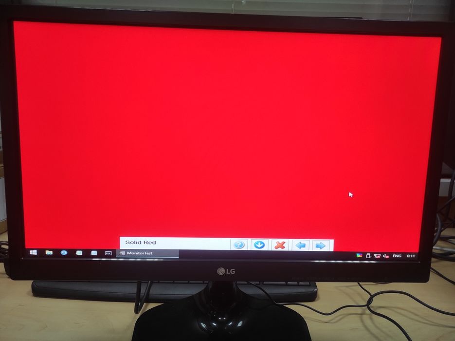 Монитор LG 20m47d-b 20", блок питания, кабель vga