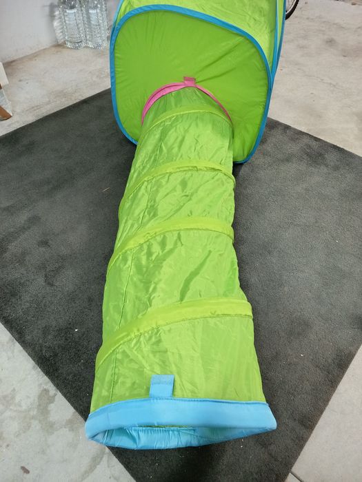 Tenda de brincar com túnel