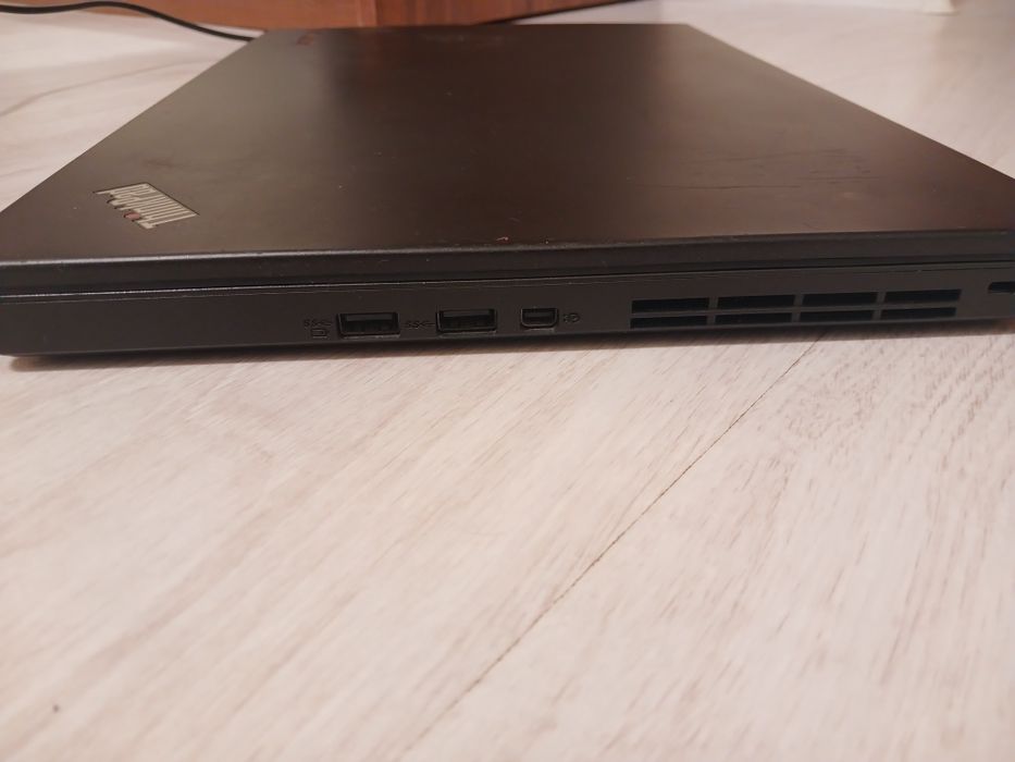 Ноутбук Lenovo T550