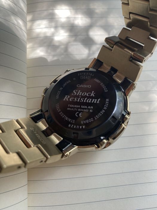 Casio G-Shock AWM-500GD