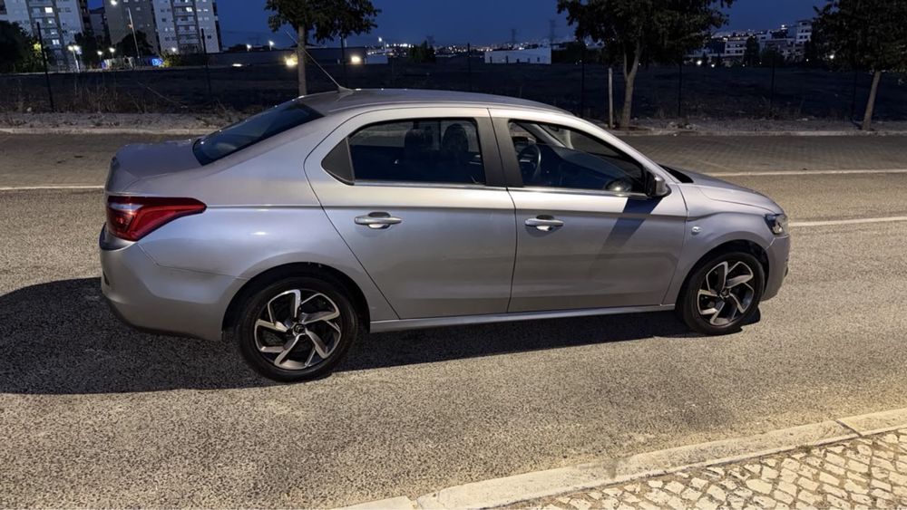 Citroën C-Elysée 1.2 Gasolina | 2018 | 55.700km | Odivelas •