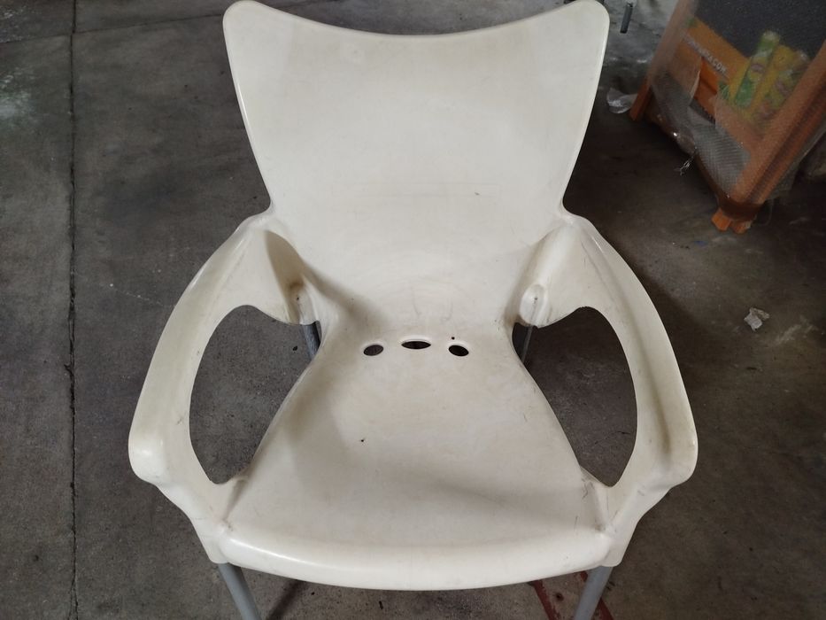 Cadeira plástico branco