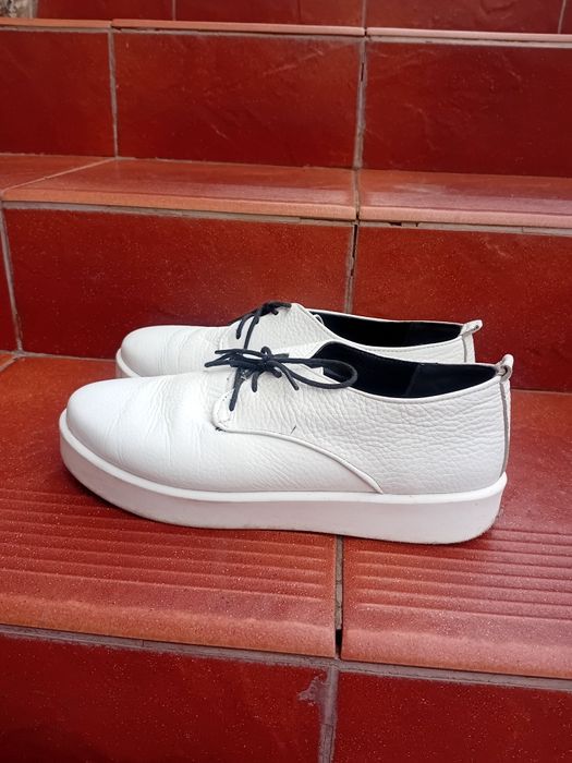 Жіночі туфлі/красівки.