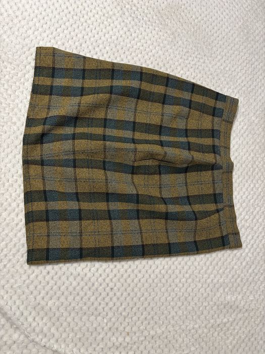 Damska spódnica w kratę