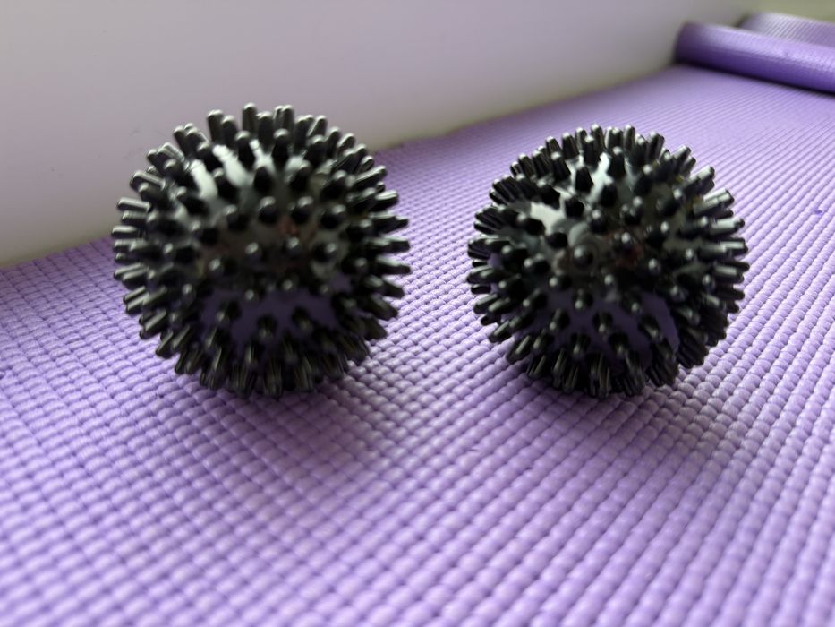 Масажний мʼячик, МФР