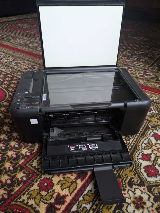 принтер сканер HP Deskjet F2483