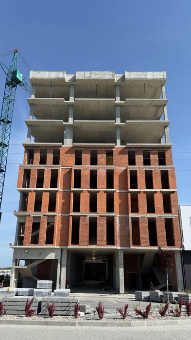 Комерційні та офісні приміщення у SkyLine