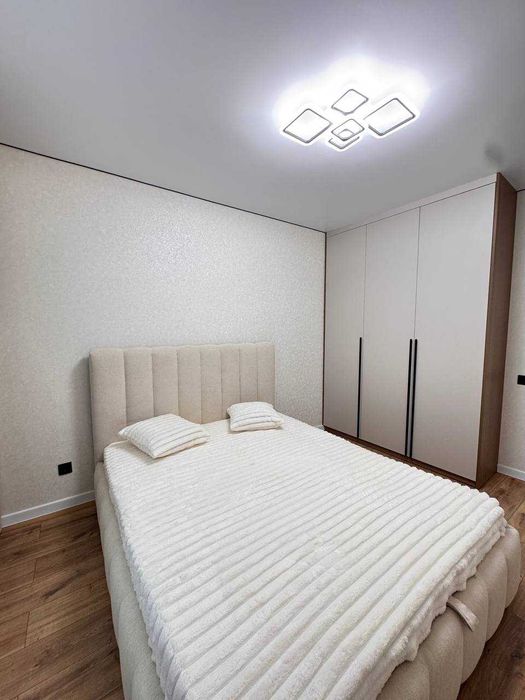 Терміновий продаж 2-х кімнатної квартири Район Озерна Забудовник Рауш.