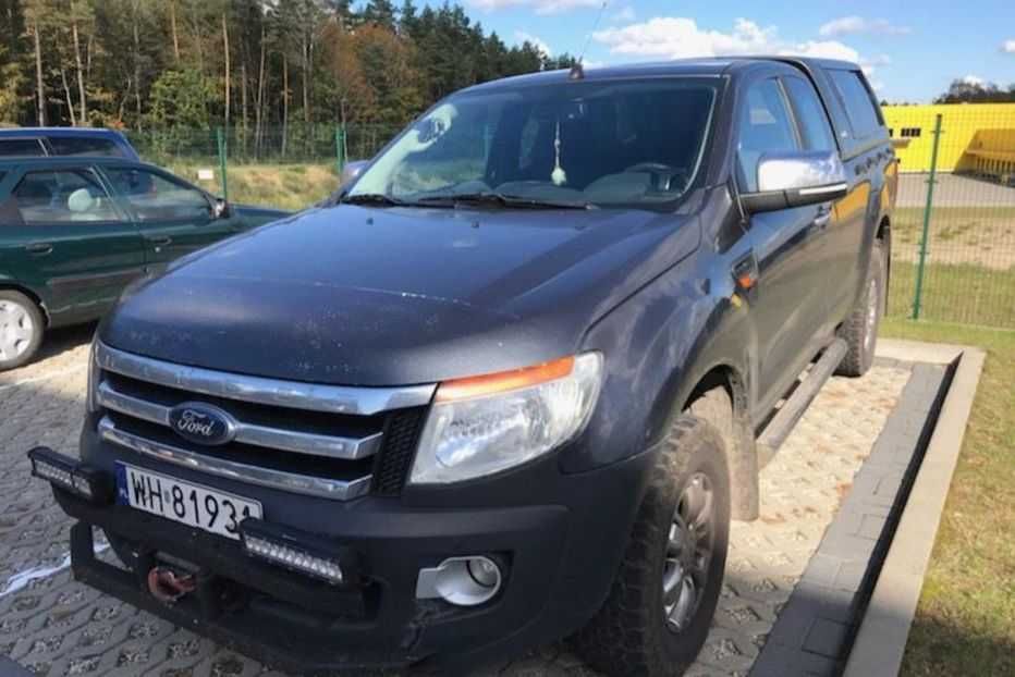 Разборка Ford Ranger бампер комплектний