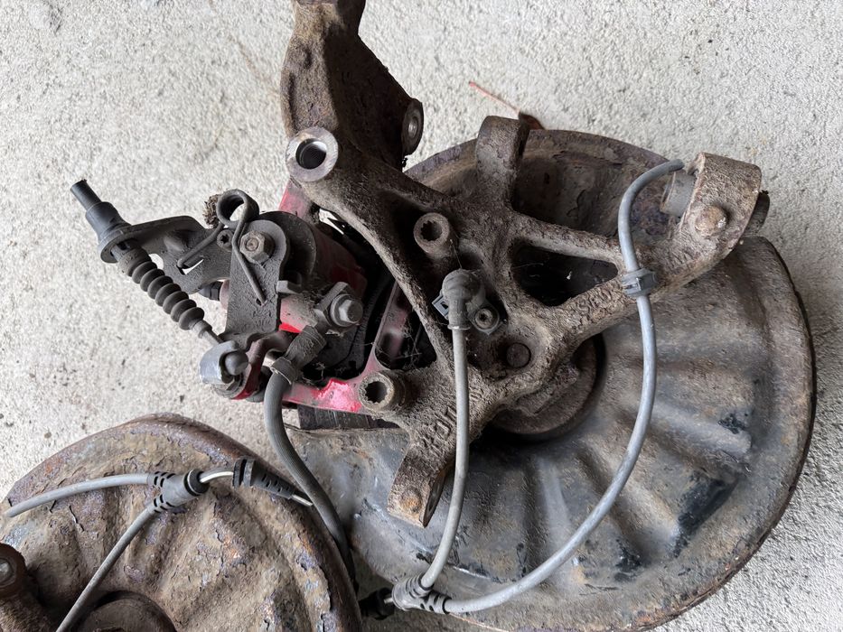 Travagens traseira seat leon 5F cupra 272MM