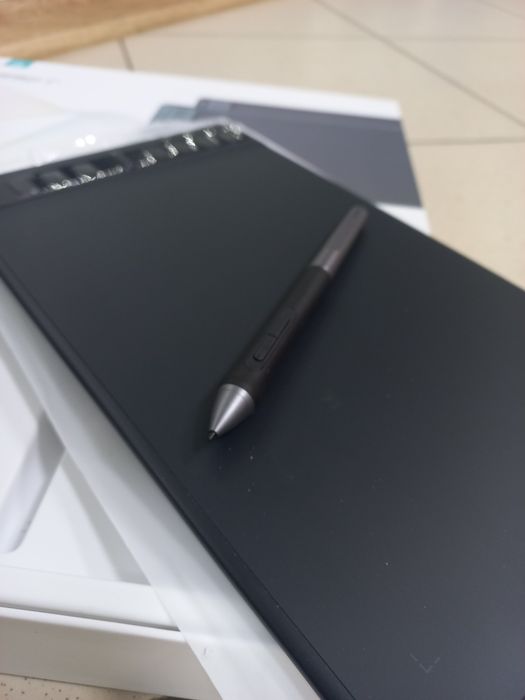 Графічний планшет Huion Inspiroy 2 M (H951P)