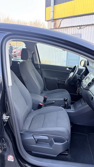 Volkswagen Golf plus 2006 року 1.9 дізель