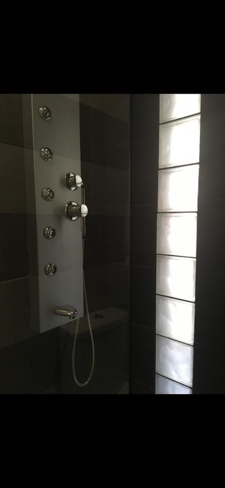 Quarto de casal para entrada em junho