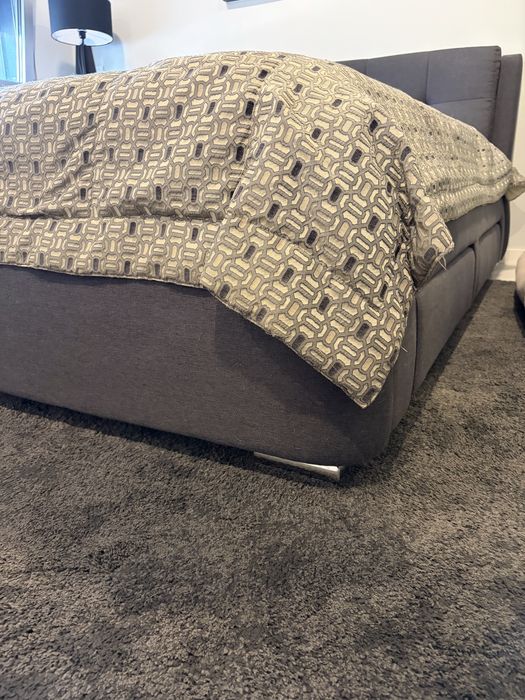 Cama King Size com Colchao