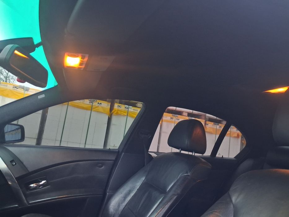 BMW E60. 2.2  МКПП,