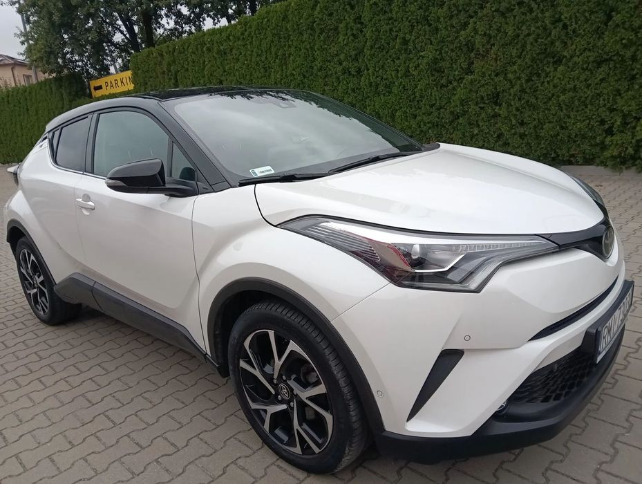 Toyota C-HR Toyota C-HR 1.2  Executive . Pierwsza rejestracja 2018