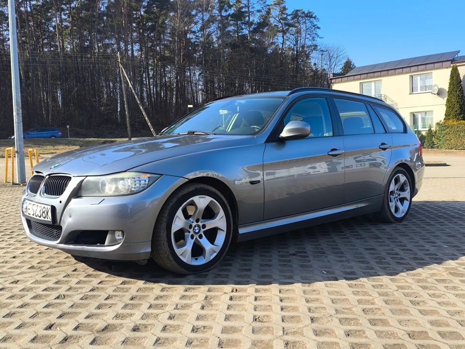 BMW Seria 3 BMW 3 E91 2010 318d 2.0 diesel automat