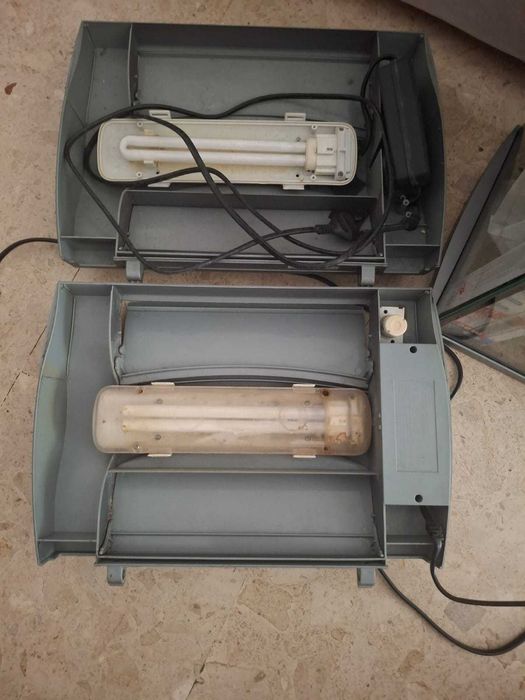 Aquário da marca Tetra e acessórios