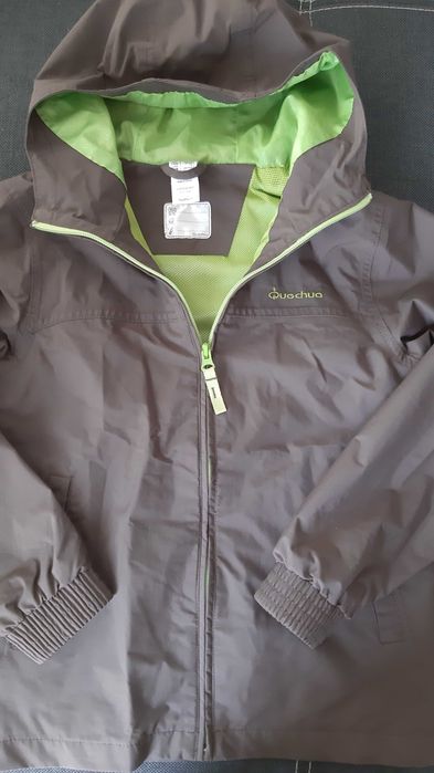 DECATHLON QUECHUA kurtka wiatrówka dla chłopca rozm. 134/145