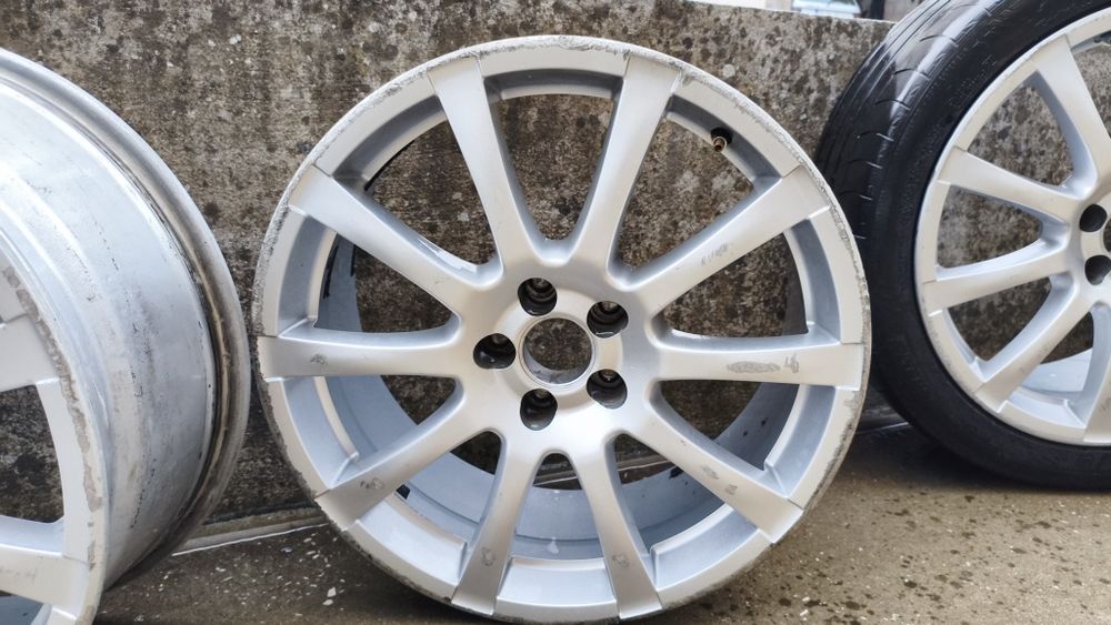 4 jantes Ronal 18" furação  5x108