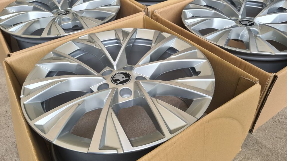 Felgi aluminiowe !Skoda Superb 4 IV Octavia ! Fabrycznie Nowe ! 18 cali ! MONTAŻ !