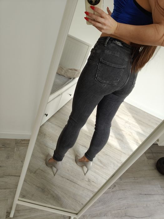 Jeansy push up modelujące 38 M