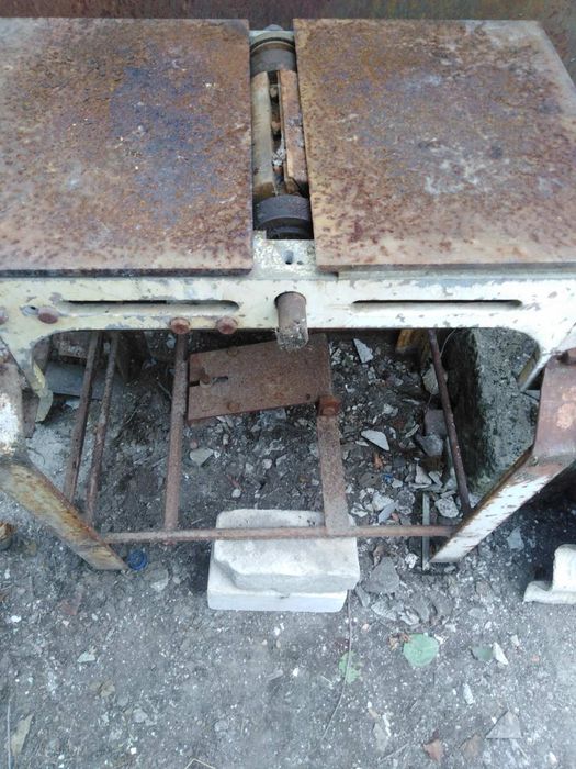 Станок деревообрабатующий без мотора