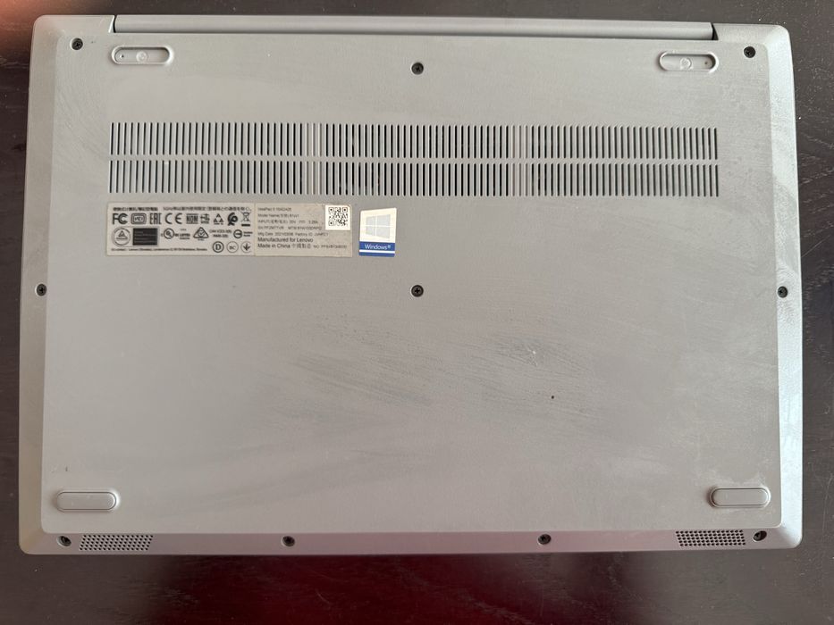 Lenovo ideapad 3 AMD Ryzen 5