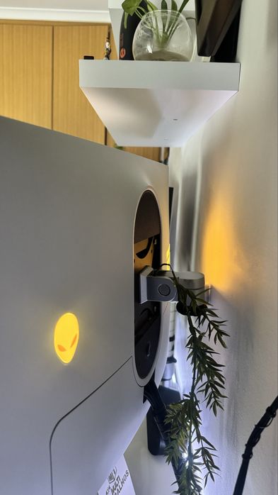 Monitor Alienware 27” AW2723DF IPS 280hz (Ler Descrição)