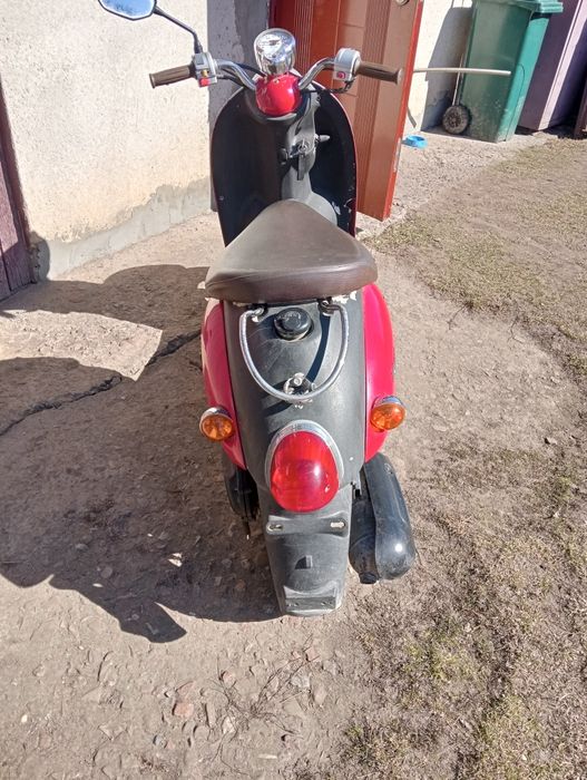 Yamaha vino чотирьохтактна продам скутер