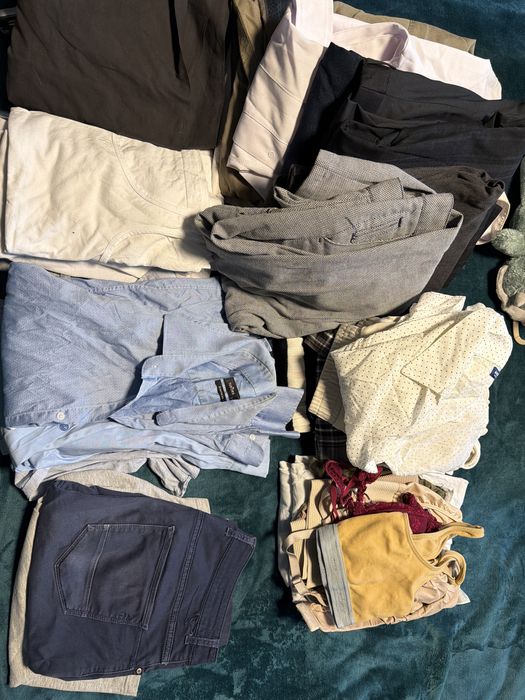 Безкоштовно віддам чоловічий та жіночий одяг