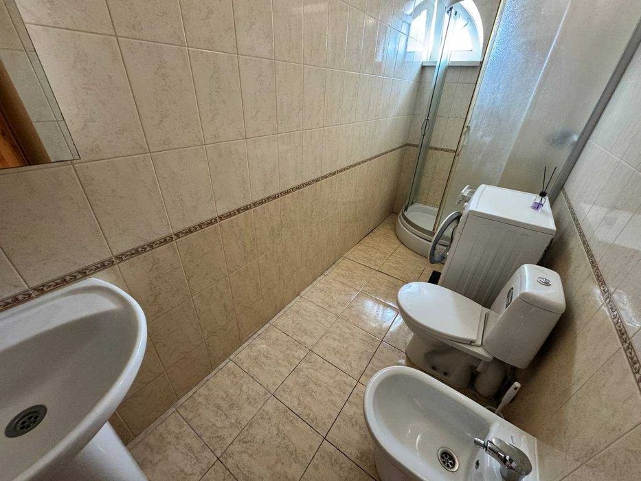 Гатне 2-х кім квартира 60м Центр
