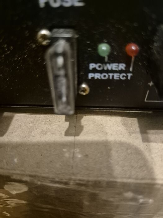 Продам усилитель колонок для магнитофона